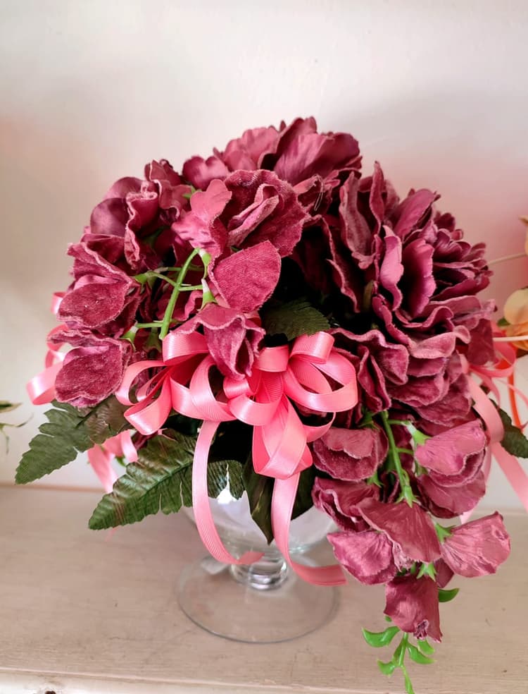 Agenzia Onoranze Funebri Longo: Pompe Funebri, Funerali Religiosi E Civili, Arte Funeraria, Disbrigo Pratiche, Cremazione, Composizioni Floreali ... | Fioreria, Eden Flower, Composizioni Floreali, Matrimoni, Eventi... 