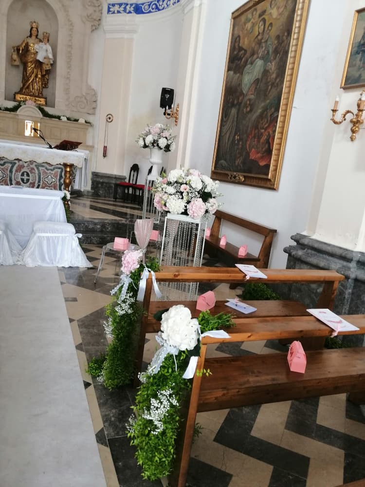 Agenzia Onoranze Funebri Longo: Pompe Funebri, Funerali Religiosi E Civili, Arte Funeraria, Disbrigo Pratiche, Cremazione, Composizioni Floreali ... | Fioreria, Eden Flower, Composizioni Floreali, Matrimoni, Eventi... 